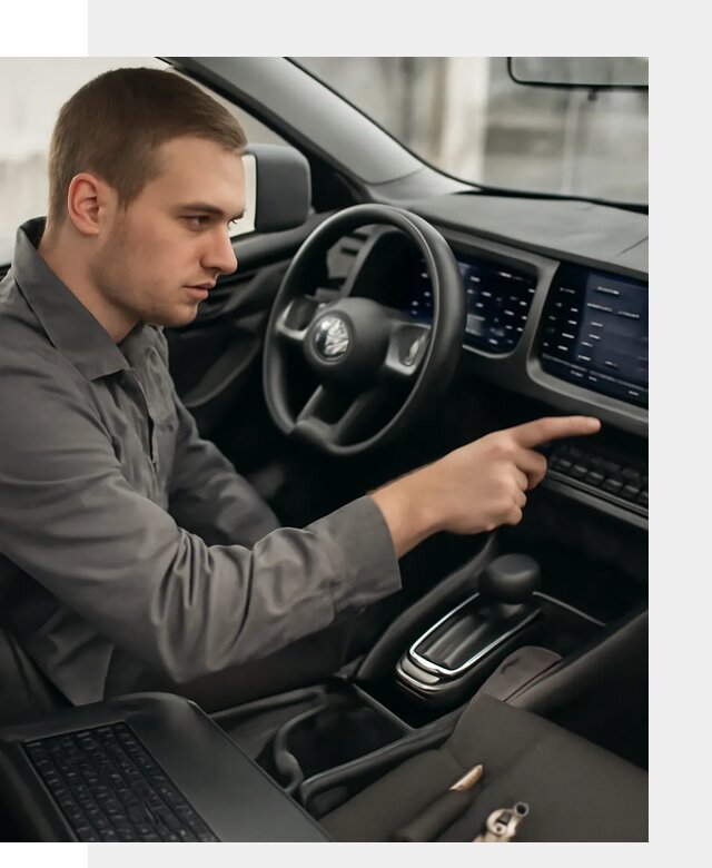 Русификация автомобиля Nissan N7 под ключ в Хабаровске официально